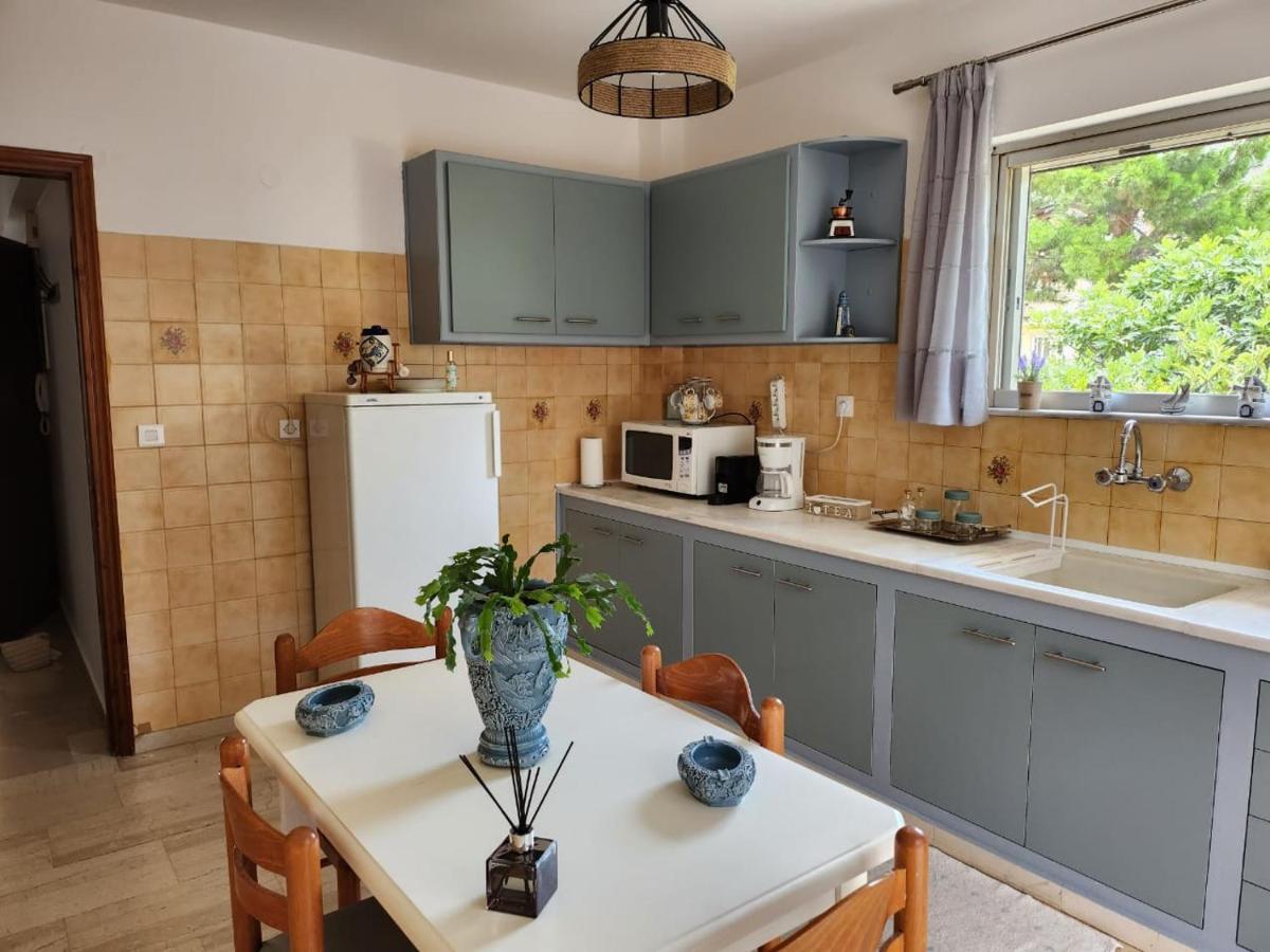 Queen Aspri Apartment 3' Min To The Beach! Antikyra Extérieur photo