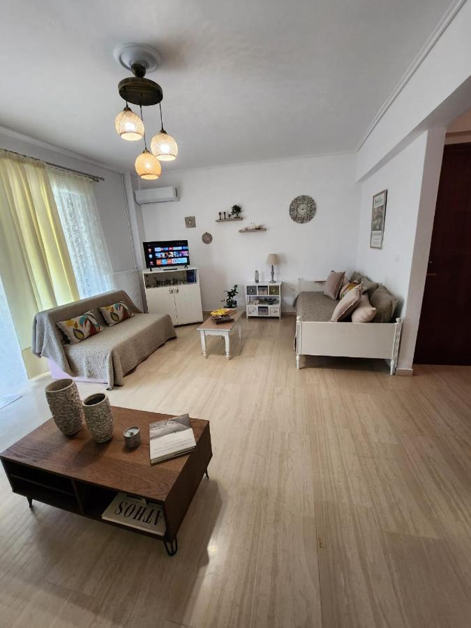 Queen Aspri Apartment 3' Min To The Beach! Antikyra Extérieur photo